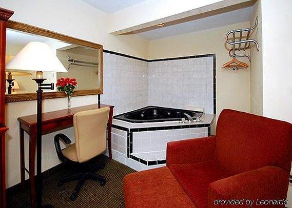 Inn At Monticello Room photo